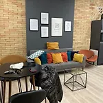 Roland Apartment Downtown - Korut